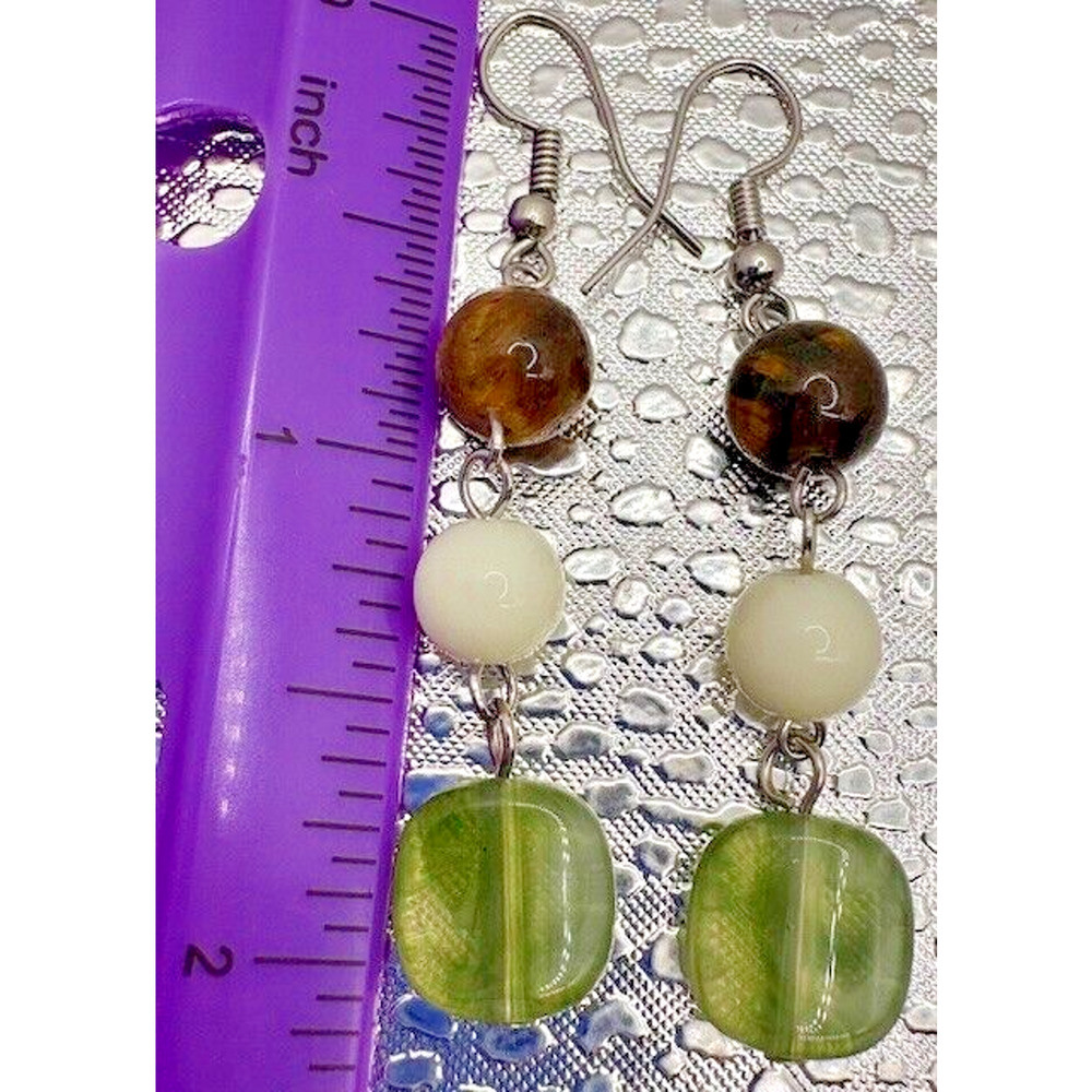 Beaded Tiger Eye Necklace, Earrings and Bracelet set - Picture 6 of 6